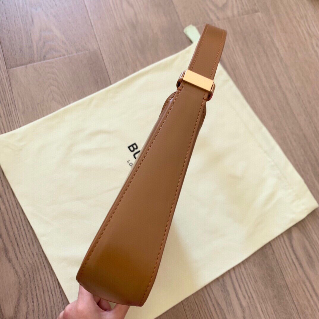 Burberry Armpit Bag-28X14X5CM