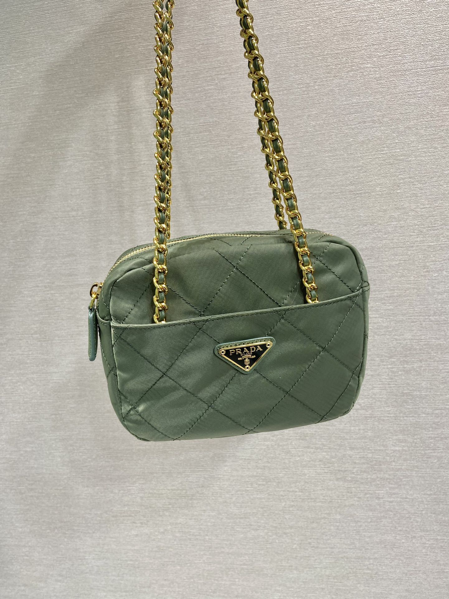 Prada 1BD632 Vintage Bag-19*14*6CM