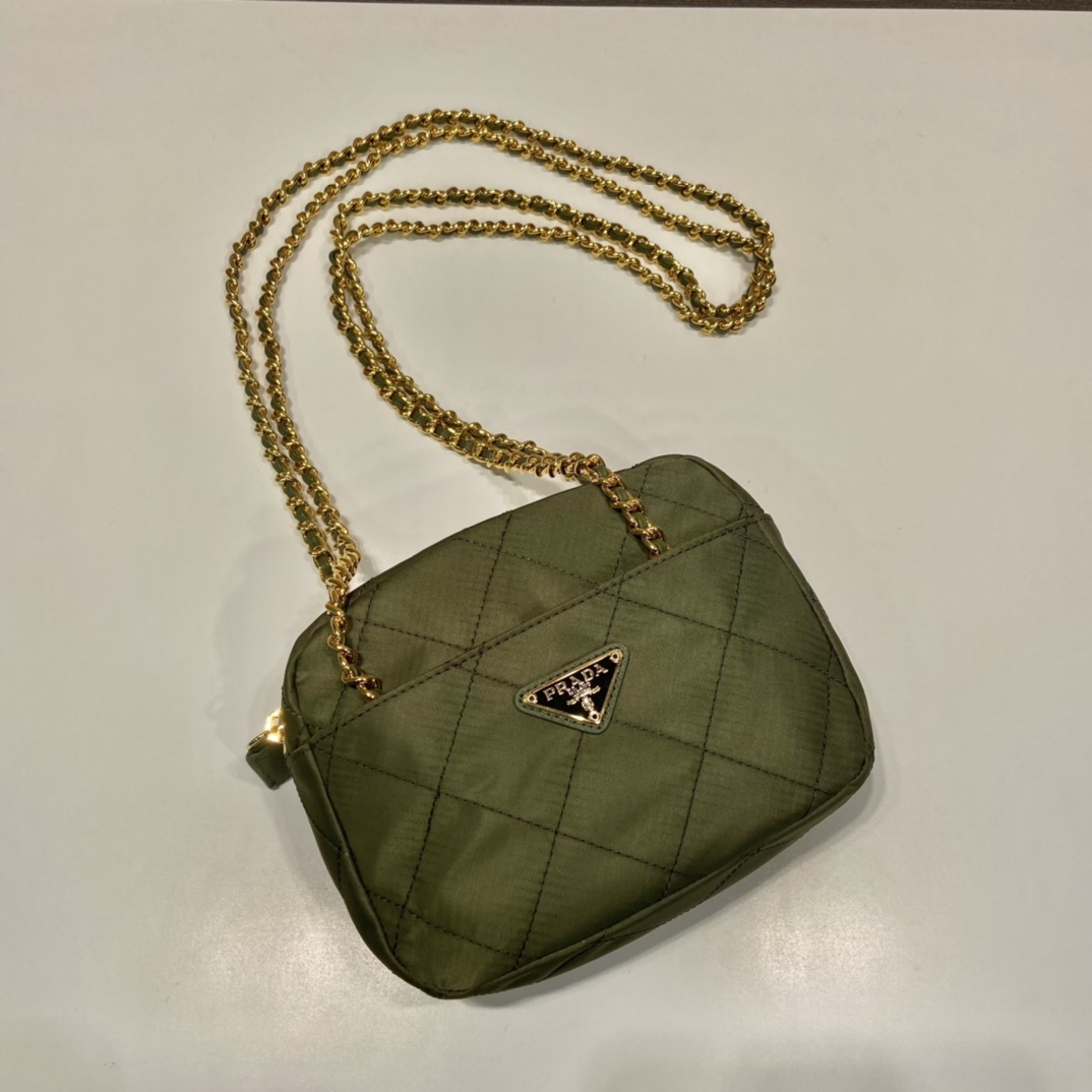 Prada 1BD632 Vintage Bag-19*14*6CM