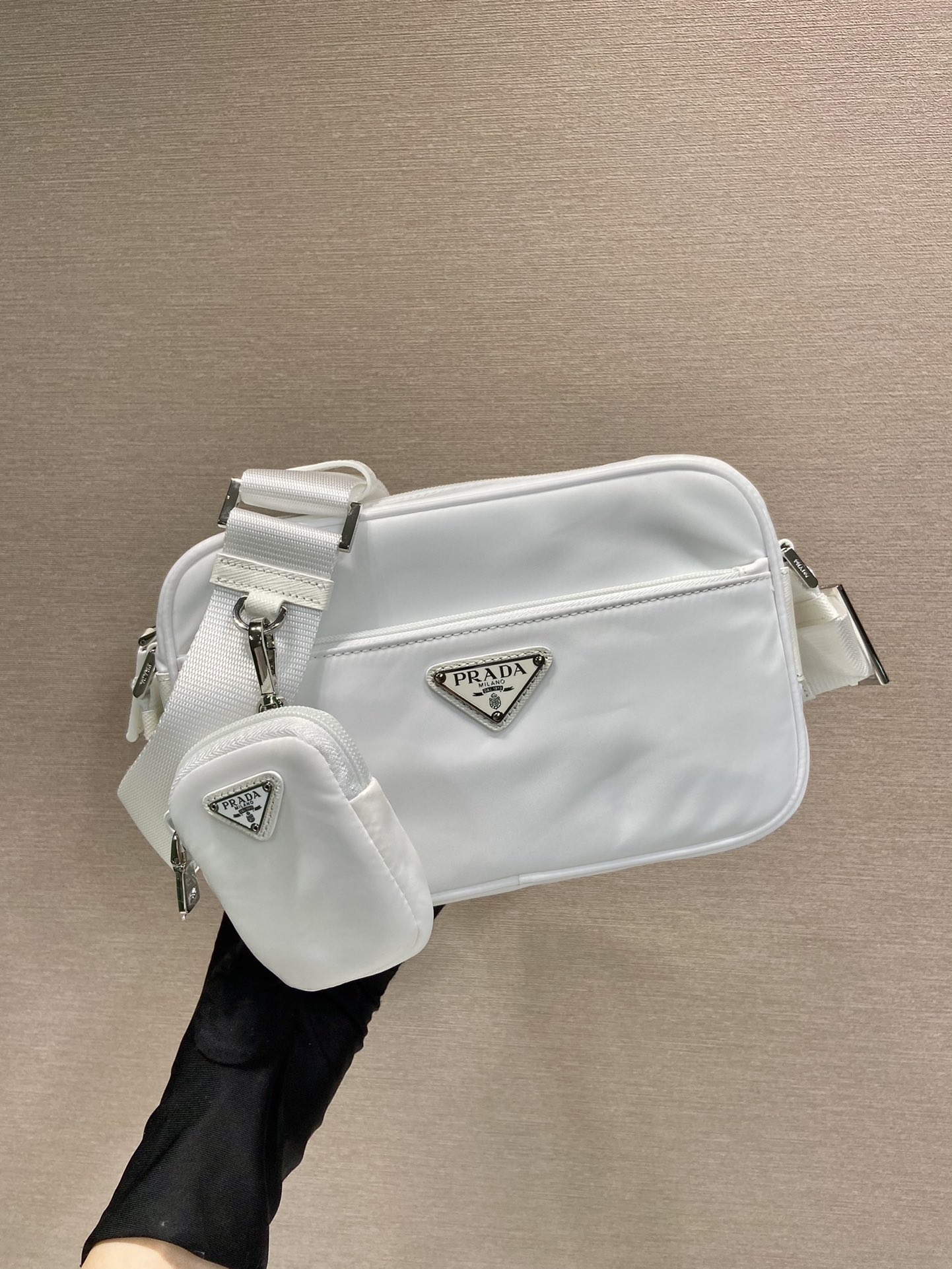 Prada 1BC167 Crossbody Bag -23*15*7CM