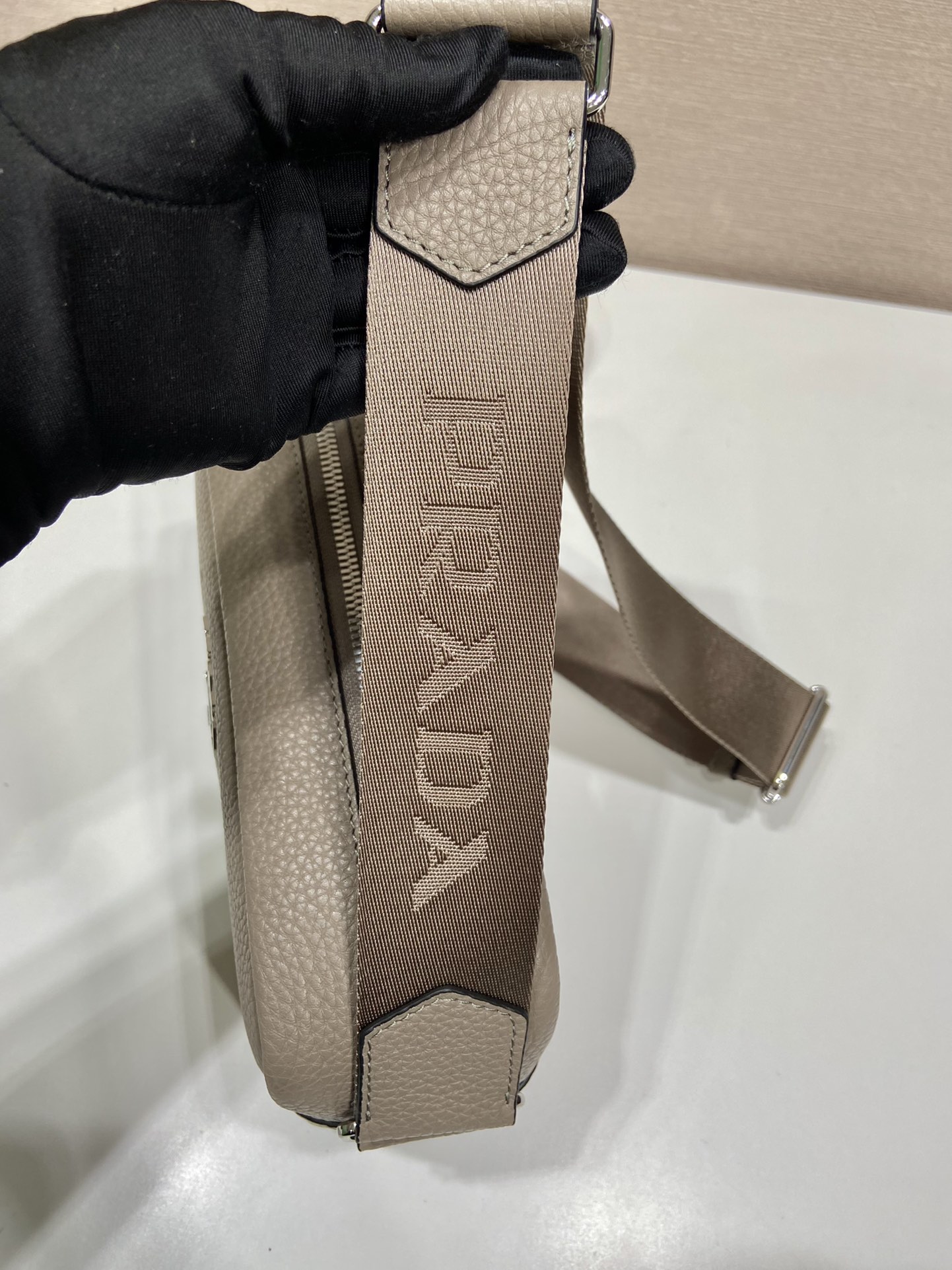 Prada 1BH182 Crossbody Bag -22*14.5*8CM