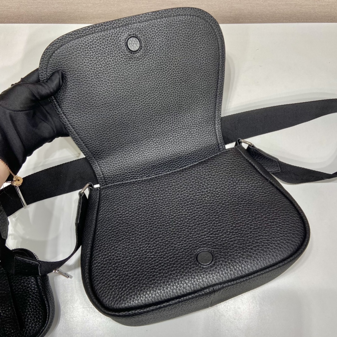 Prada 1BD293 Crossbody Bag -24*17*9.5CM