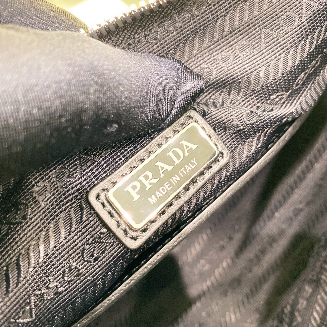 Prada Triangle Handbags 2VH155-28*18*11CM