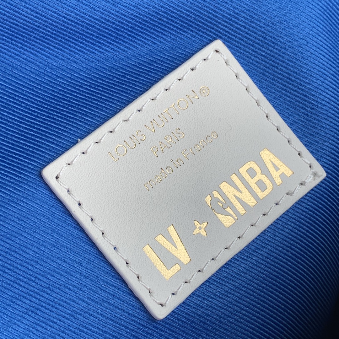 Louis Vuitton Backpack M85146-32*40*13CM