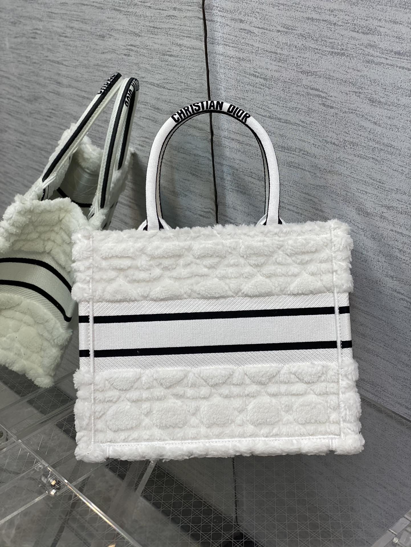 Diro Small Book Tote-26*8*22CM