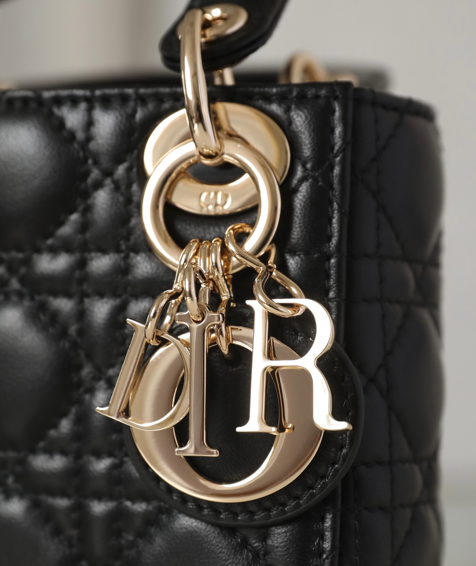 Lady Diro Micro-12*10*5CM