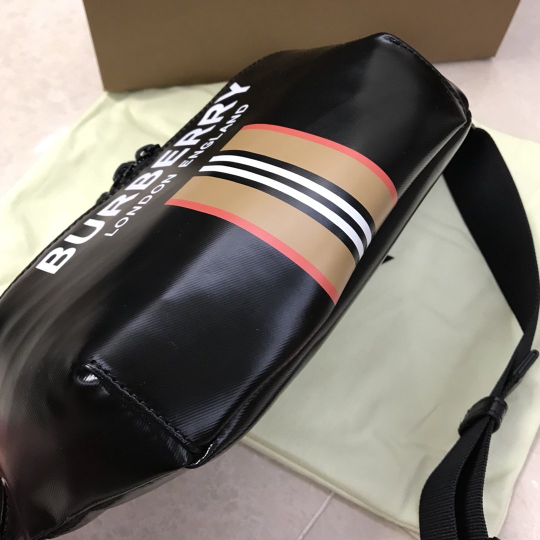 Burberry Waist Bag-31x16x7.5CM
