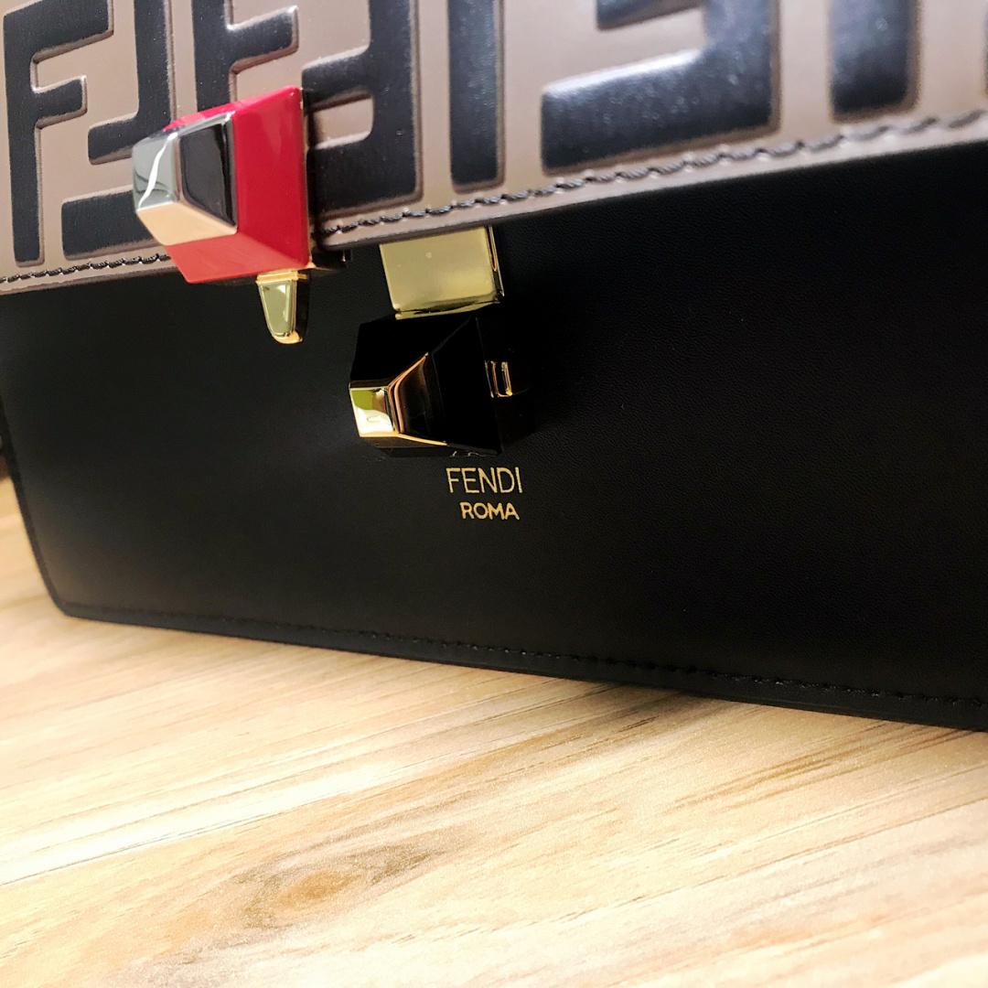 Fendi Kan U-25x17x10CM