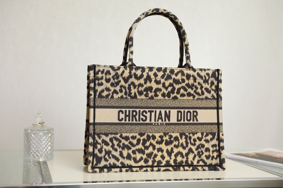 Diro Small Book Tote-36.5CM
