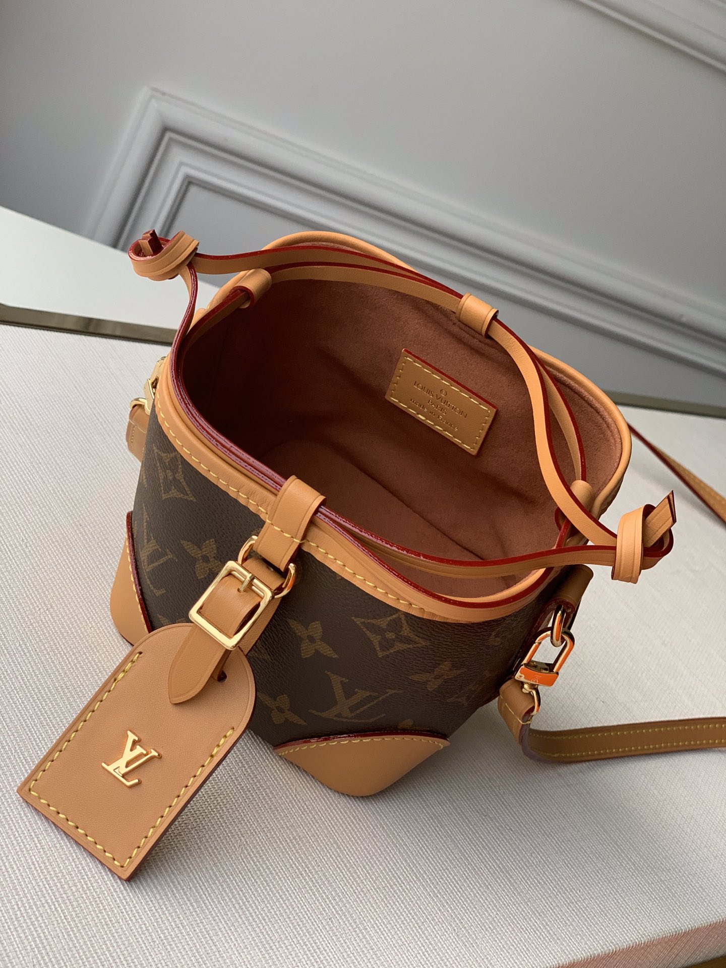 Louis Vuitton Mini Bucket-12*12*12CM