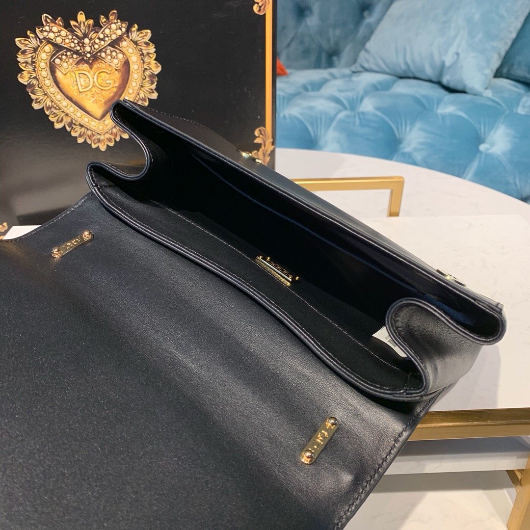 Dolce & Gabbana Handbags-21*5*13.5CM Dolce & Gabbana Handbags-21*5*13.5CM