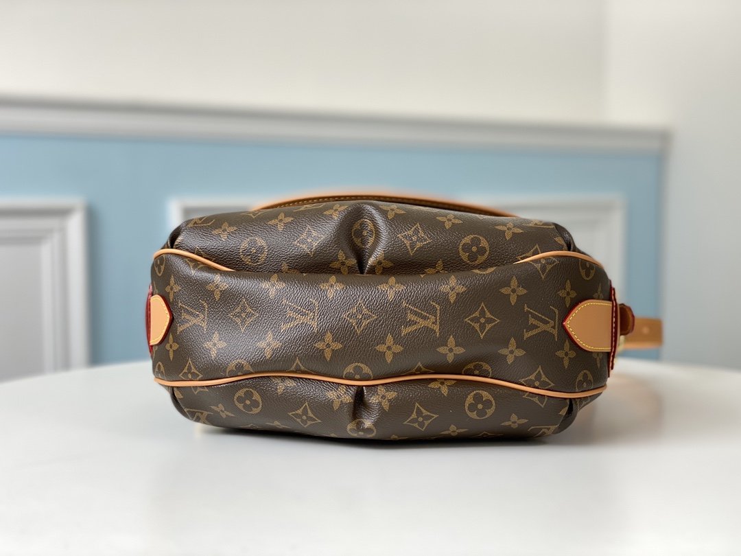 Louis Vuitton Tulum Handbags-34x28x14CM Louis Vuitton Tulum Handbags-34x28x14CM