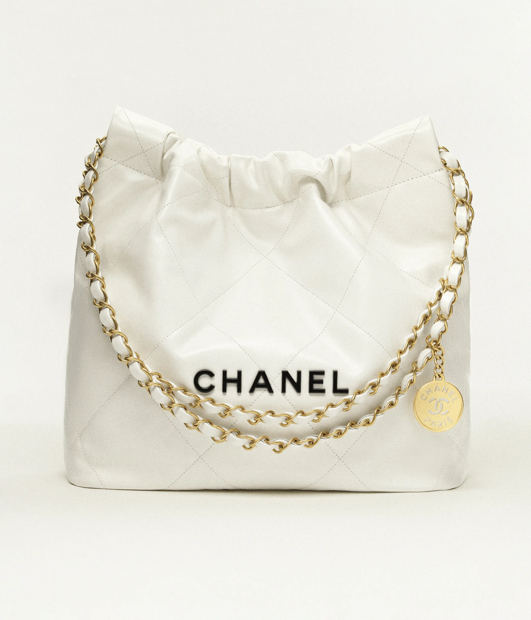 CHANEL 22 Small Handbag