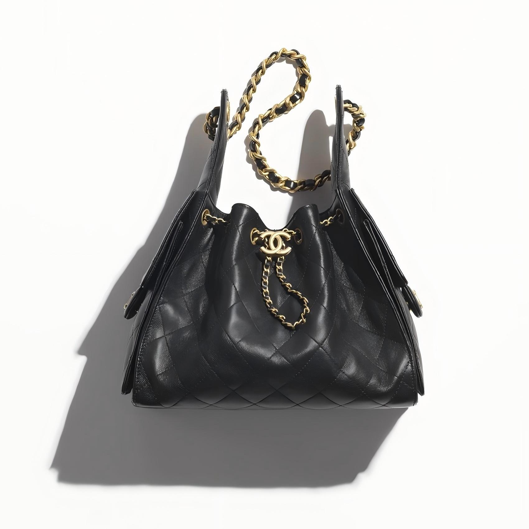 CHANEL 25 Small Handbag
