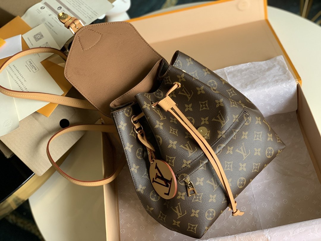 Louis Vuitton Montsouris Backpack-27.5 x 33.0 x 14.CM