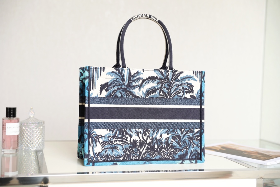 Diro Small Book Tote-36.5CM