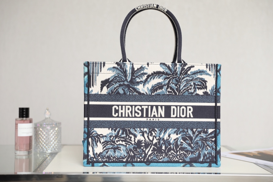 Diro Small Book Tote-36.5CM