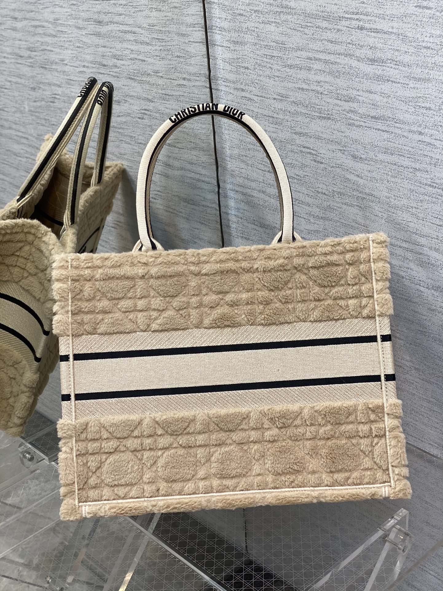 Diro Small Book Tote-36*18*28CM