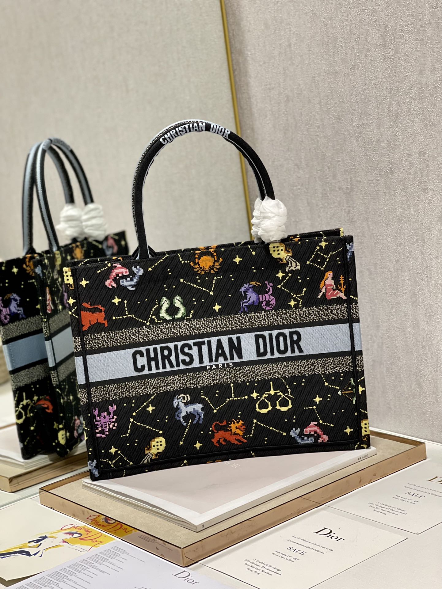 Diro Small Book Tote-36.5CM