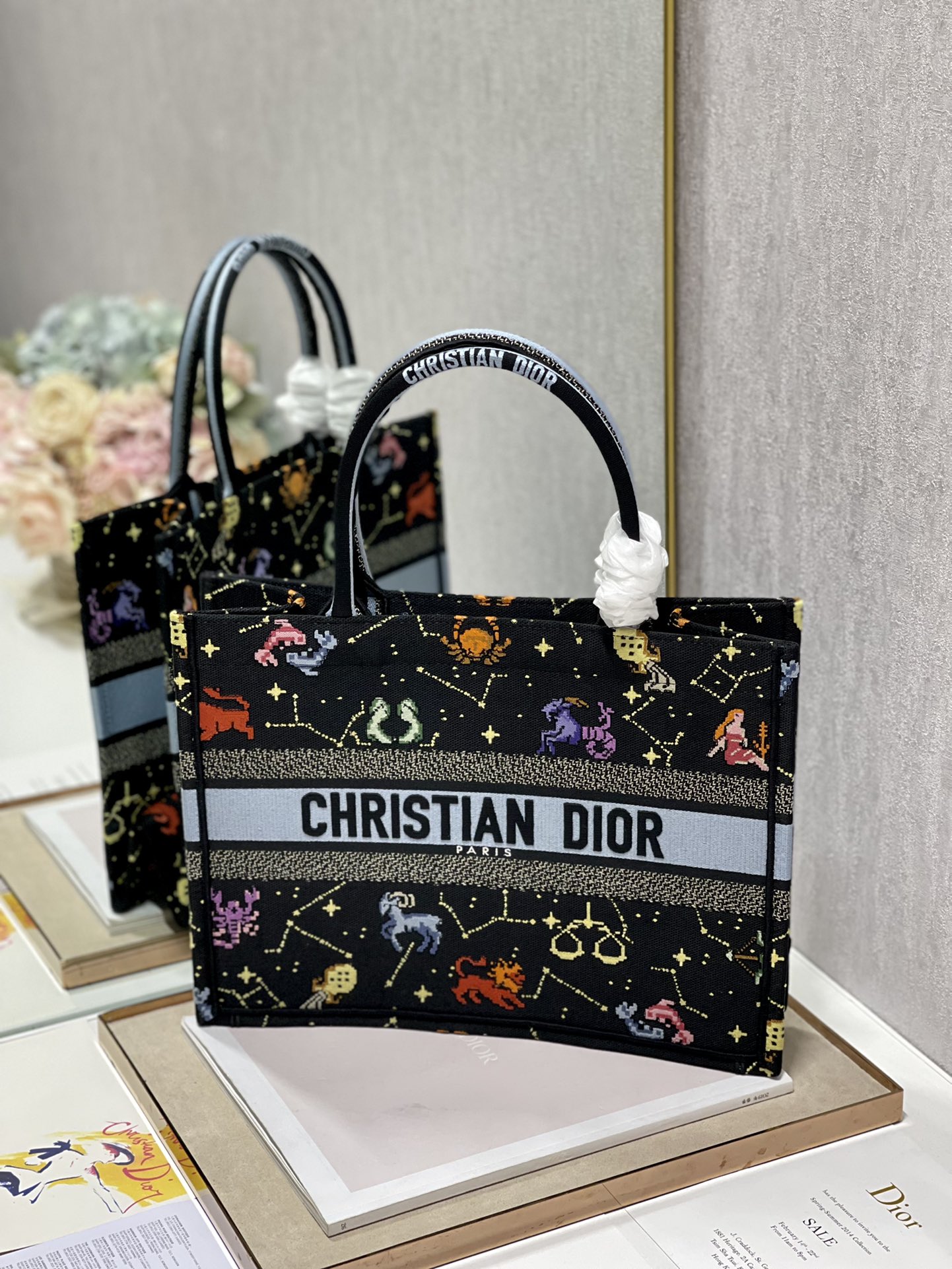Diro Small Book Tote-36.5CM