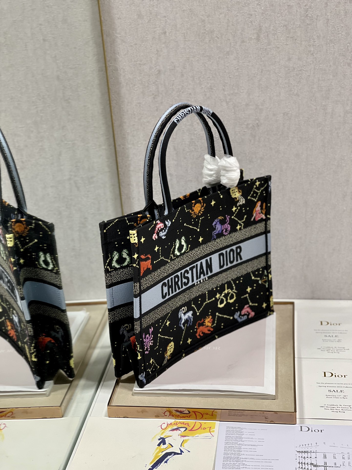 Diro Small Book Tote-36.5CM