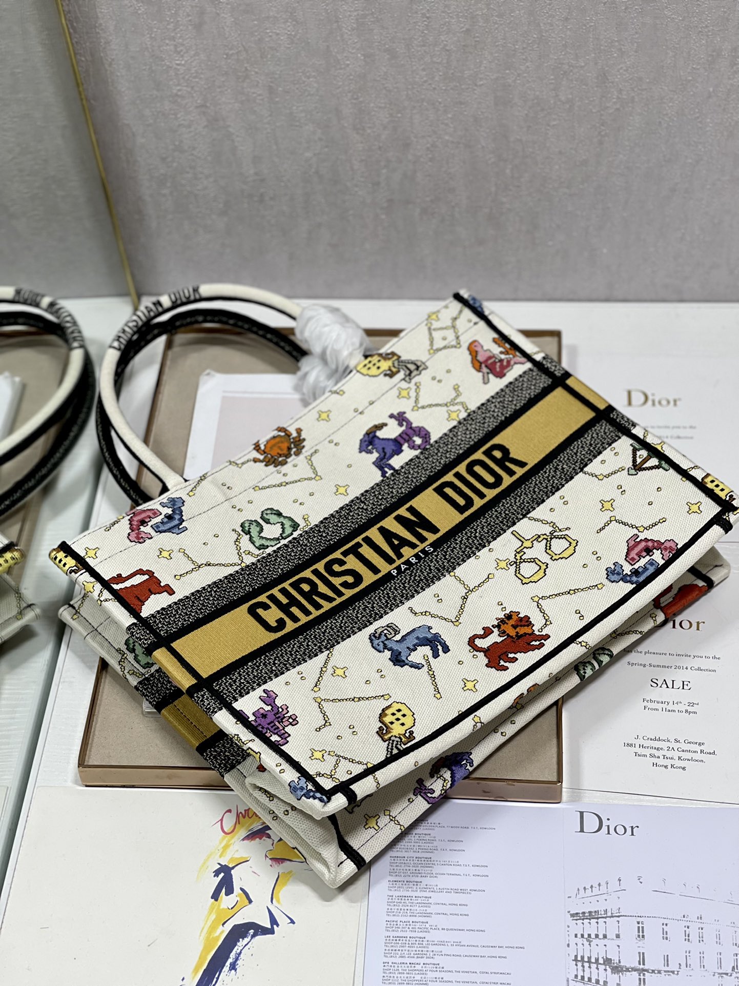 Diro Small Book Tote-36.5CM