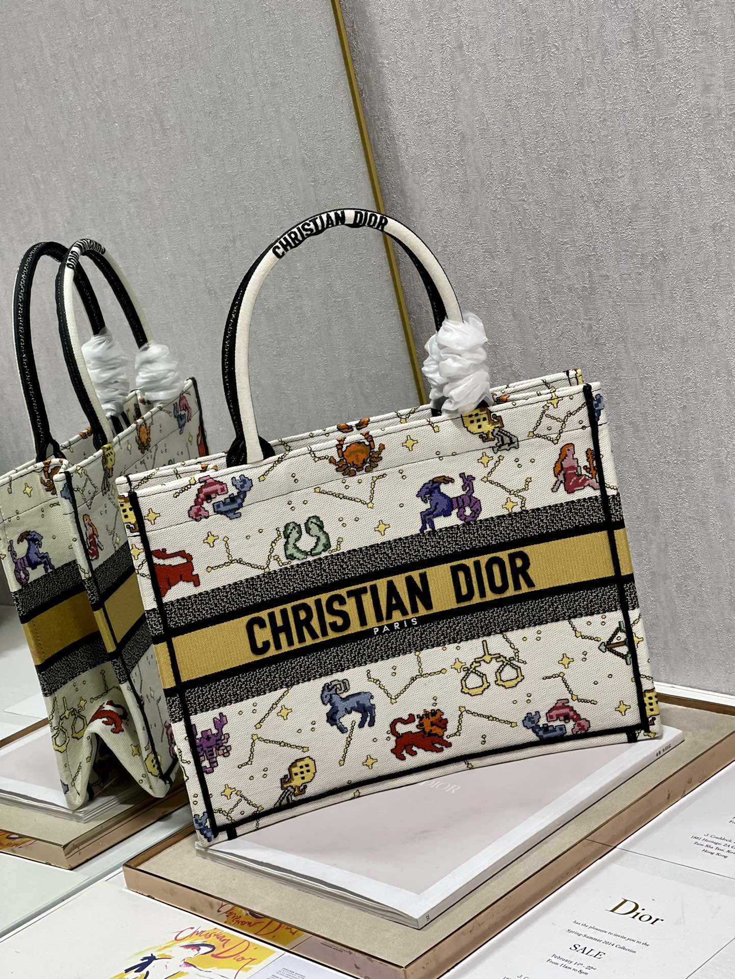 Diro Small Book Tote-36.5CM
