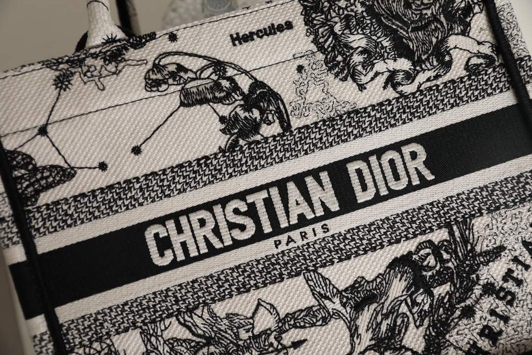 Diro Small Book Tote-26*8*22CM