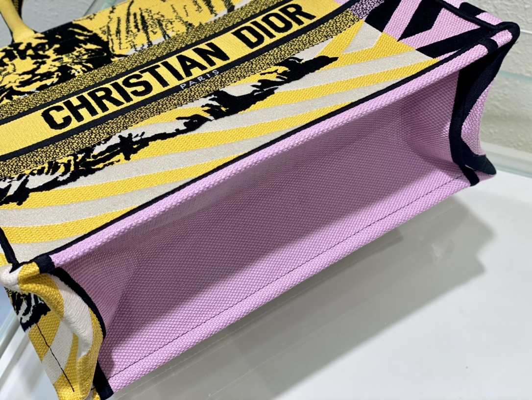 Diro Small Book Tote-36.5CM