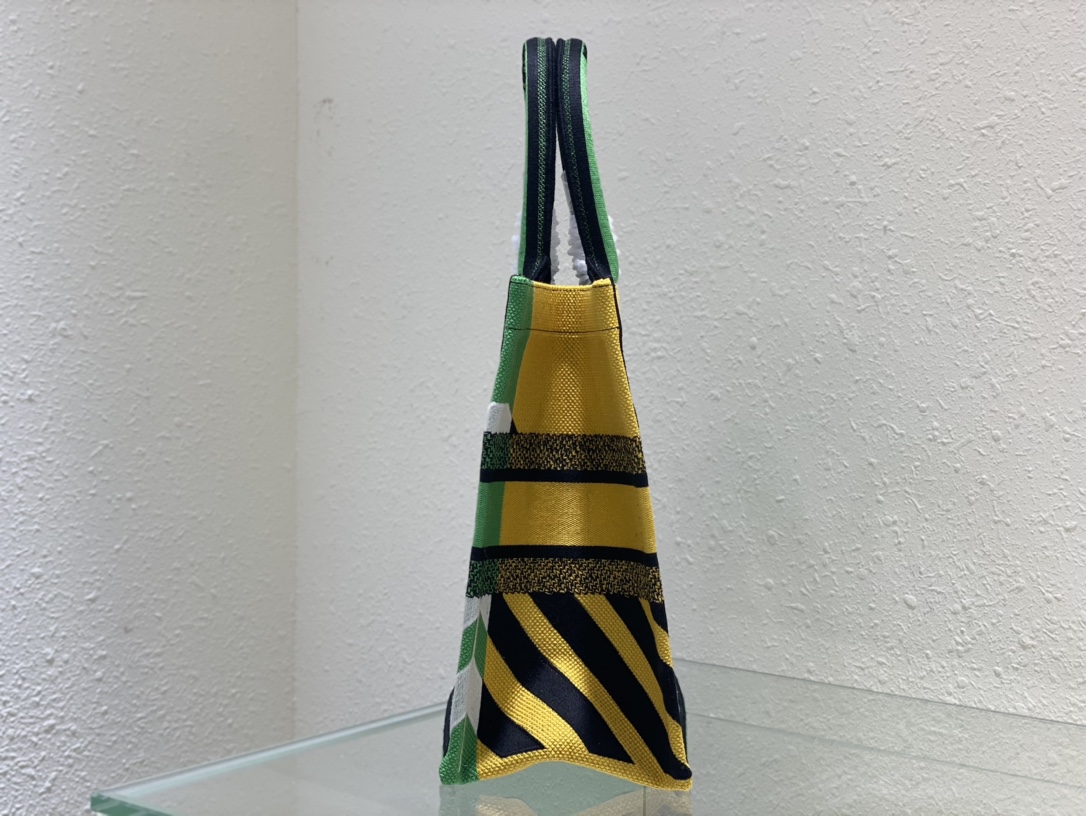 Diro Small Book Tote-36.5CM