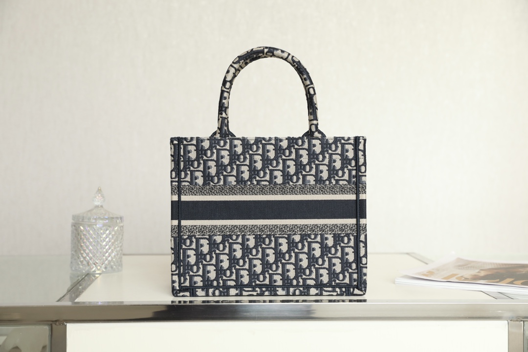 Diro Small Book Tote-26*8*22CM