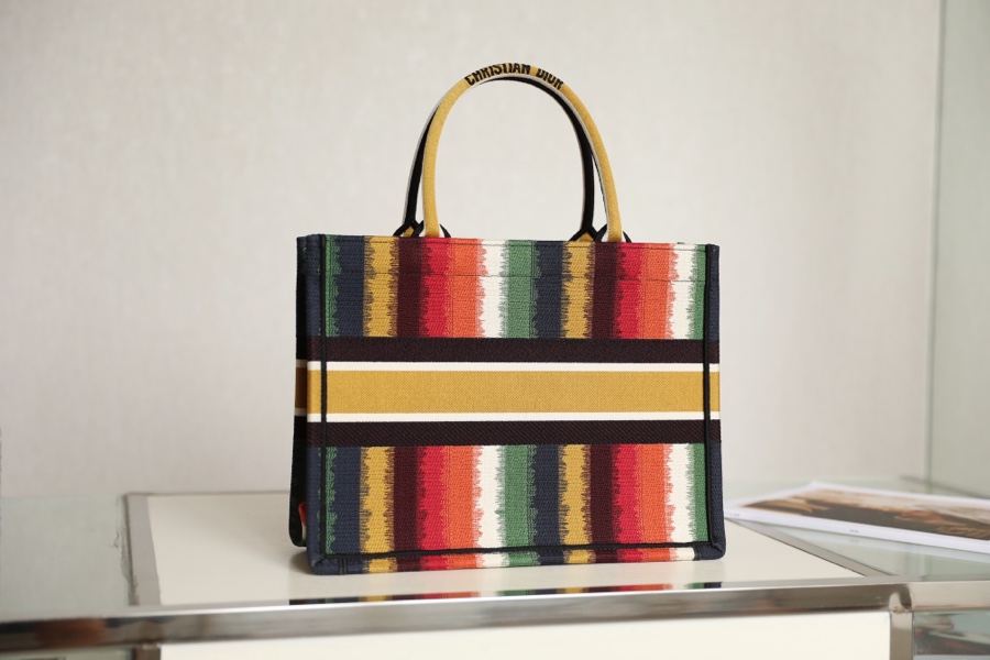 Diro Small Book Tote-36.5CM