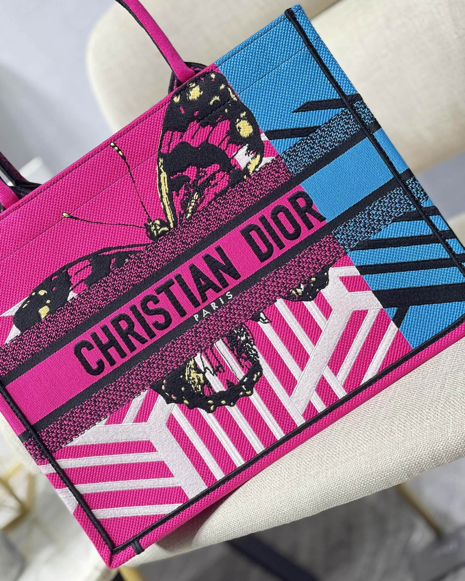 Diro Small Book Tote-36.5CM