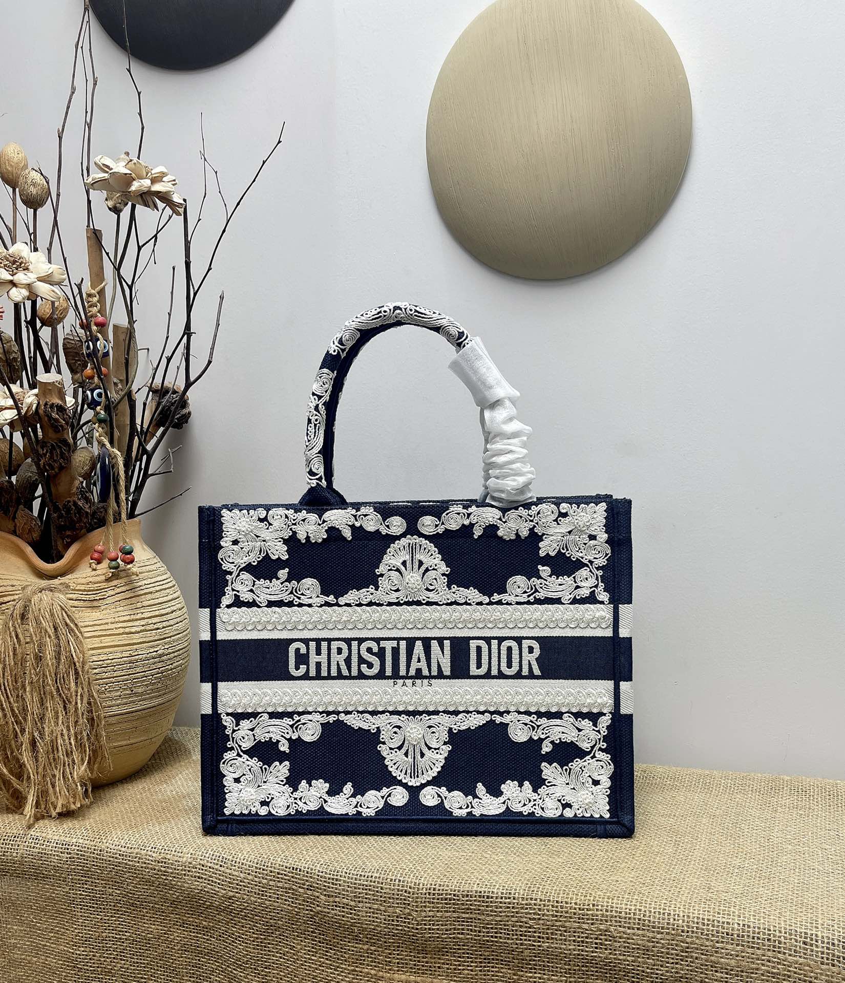 Diro Small Book Tote-36.5CM