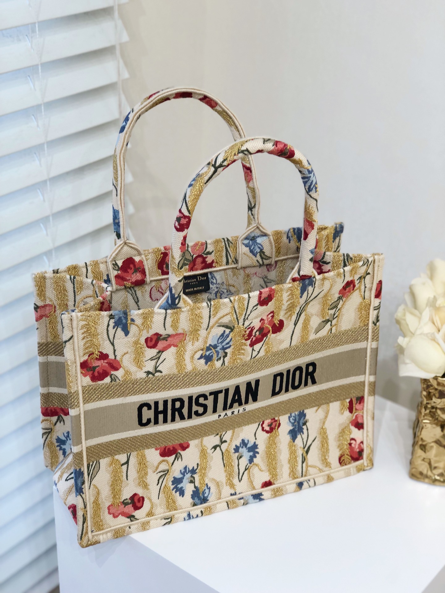 Diro Small Book Tote-36.5CM