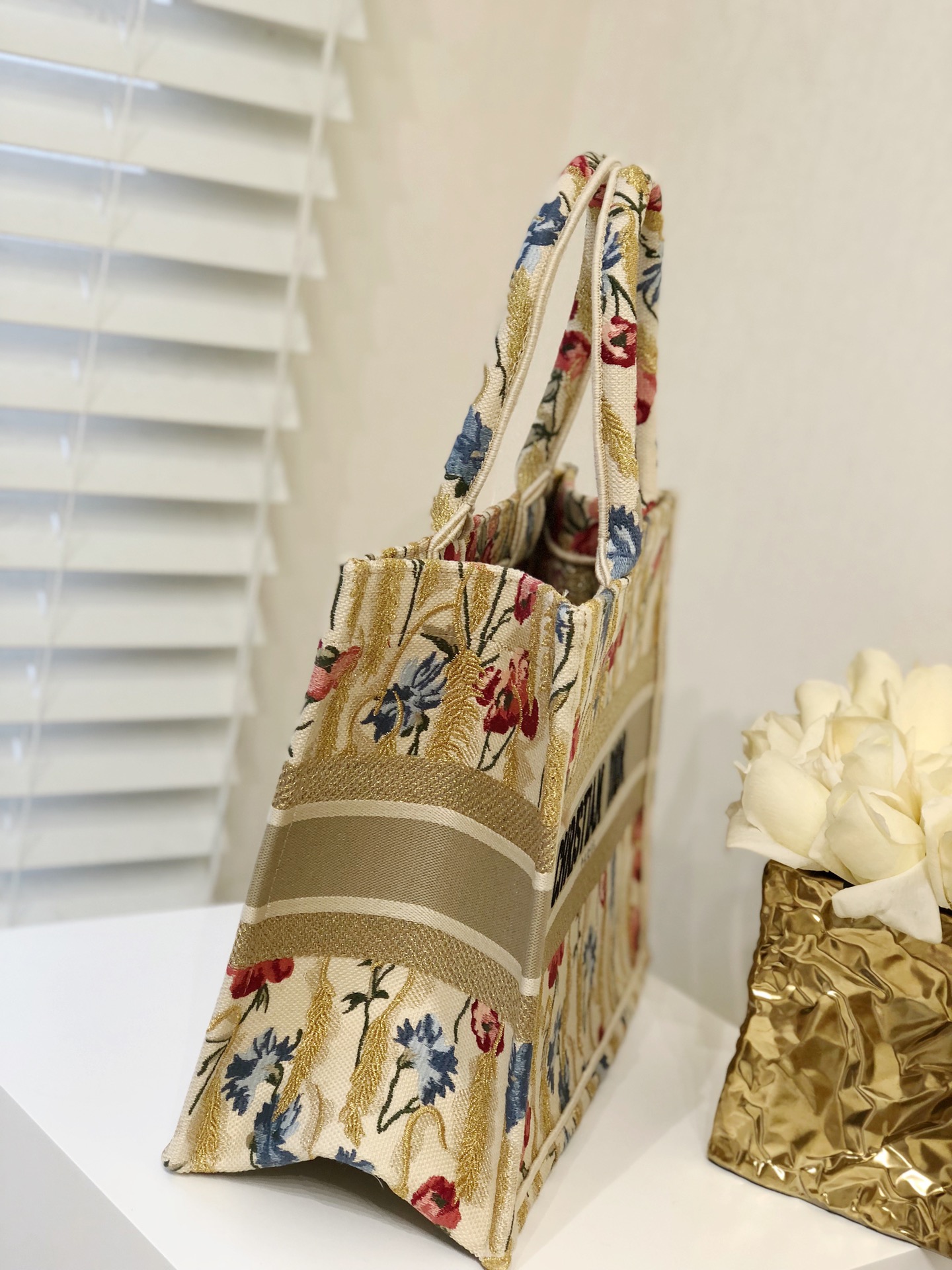 Diro Small Book Tote-36.5CM