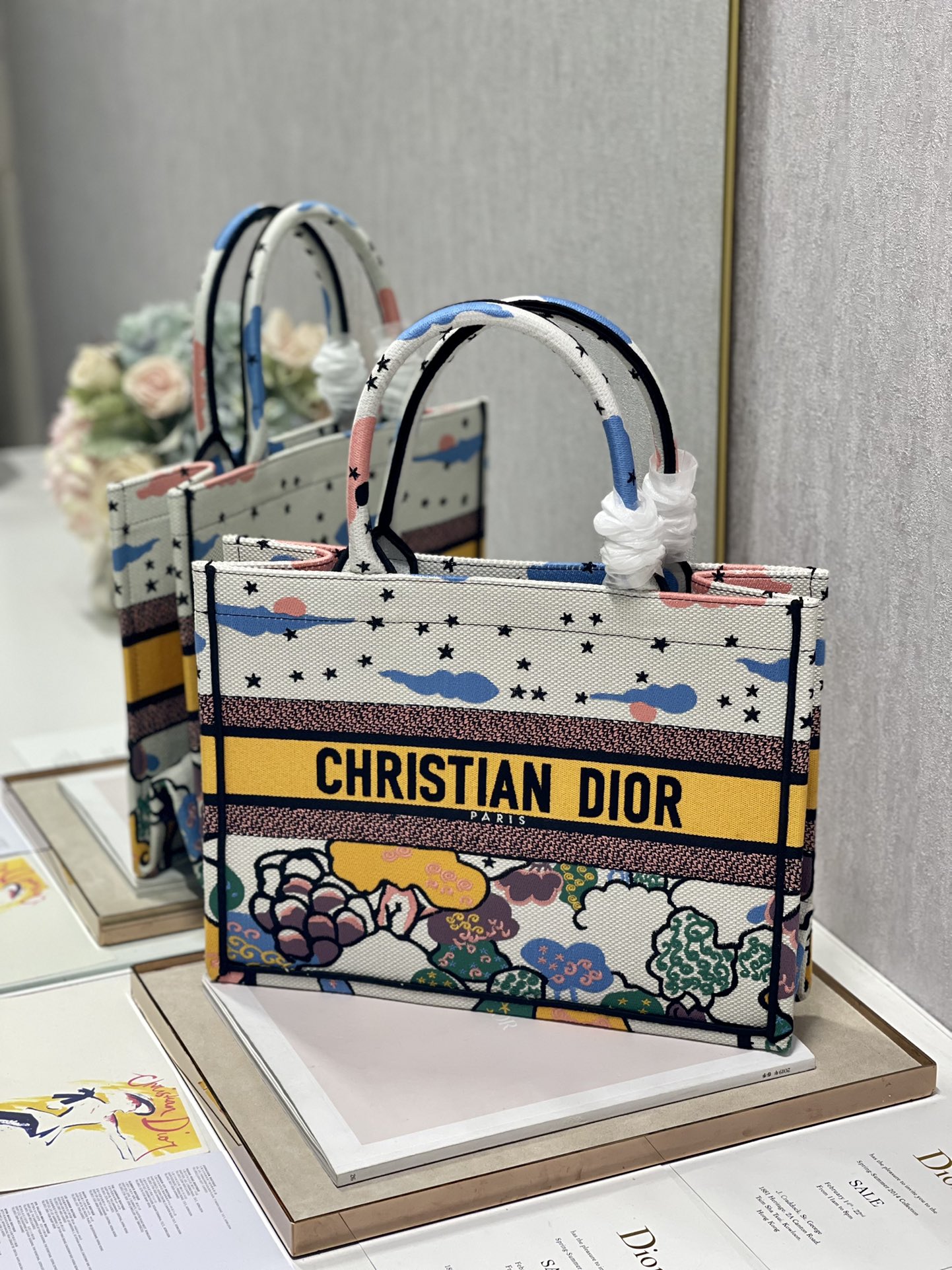 Diro Small Book Tote-36.5CM