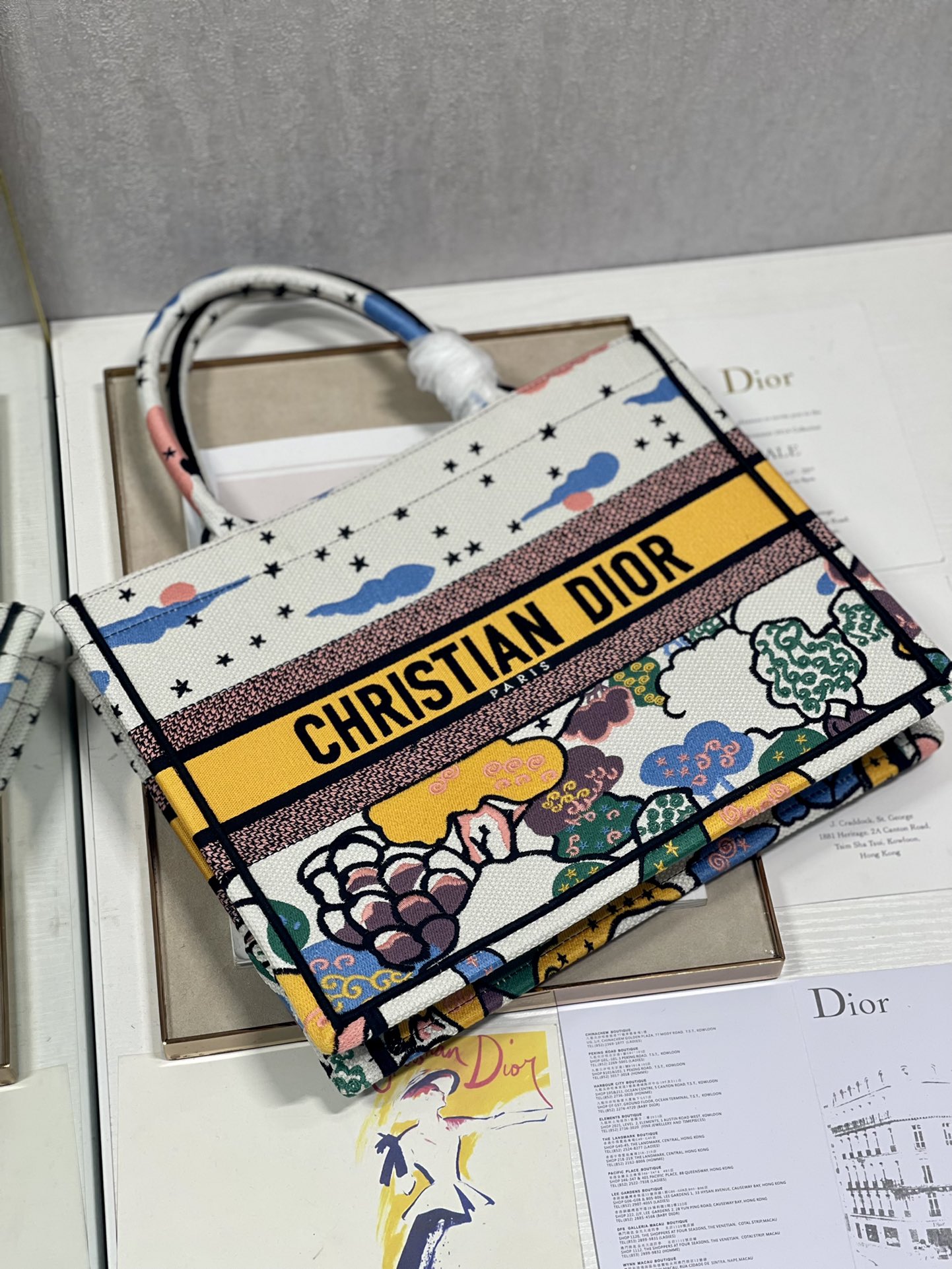 Diro Small Book Tote-36.5CM