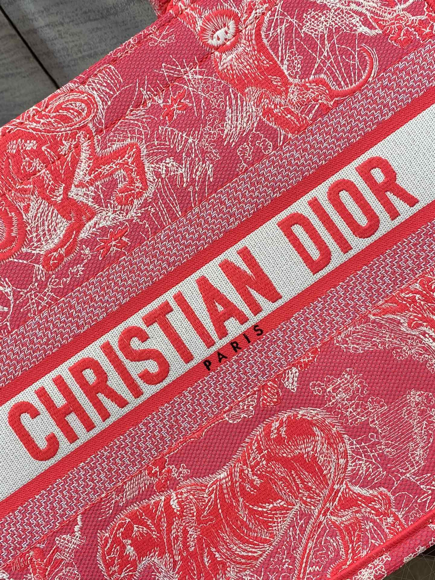Diro Small Book Tote-36.5CM
