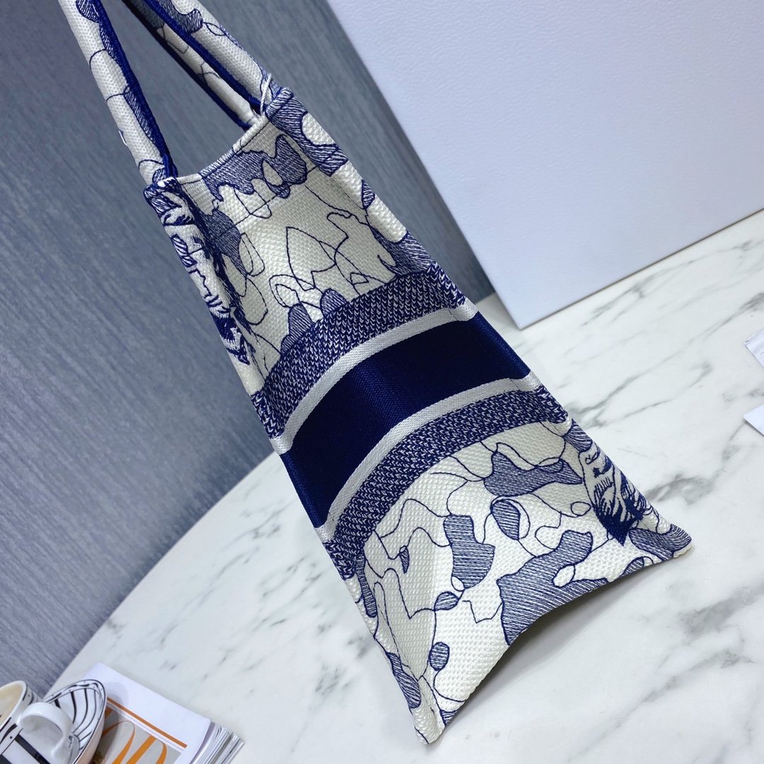 Diro Small Book Tote-36.5CM