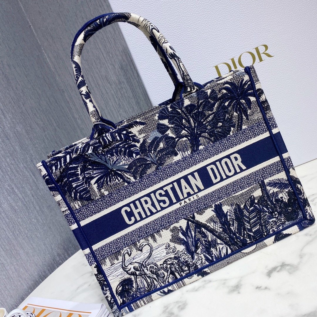Diro Small Book Tote-36.5CM