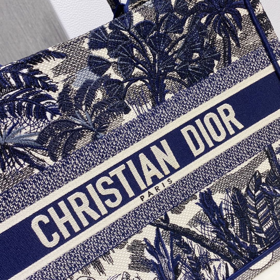 Diro Small Book Tote-36.5CM