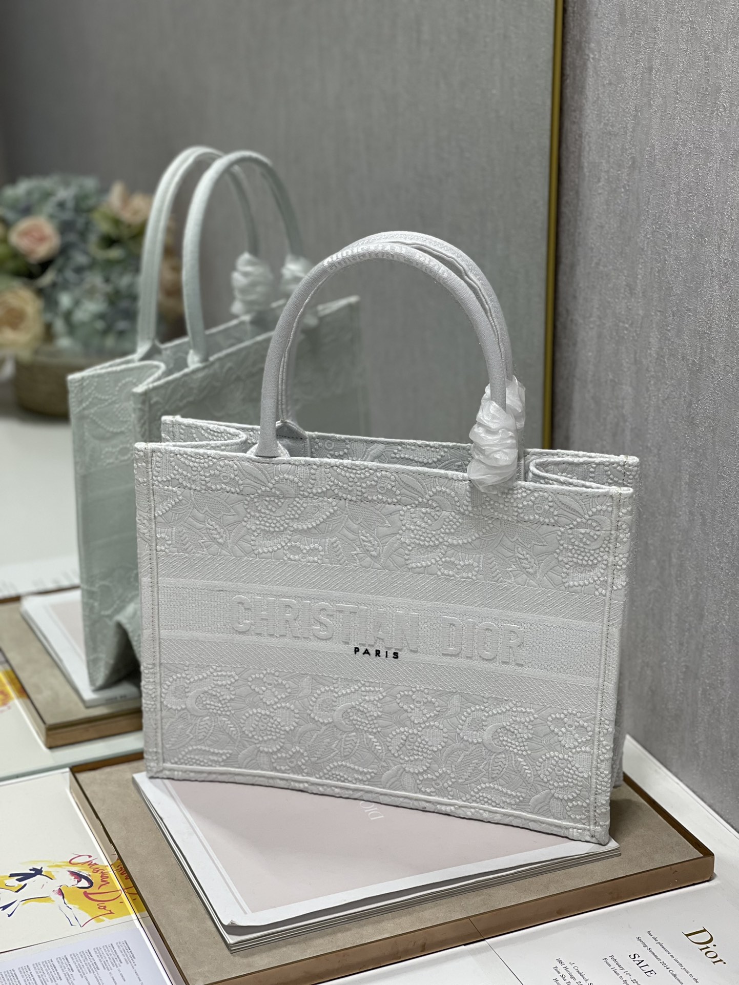 Diro Small Book Tote-36*28CM