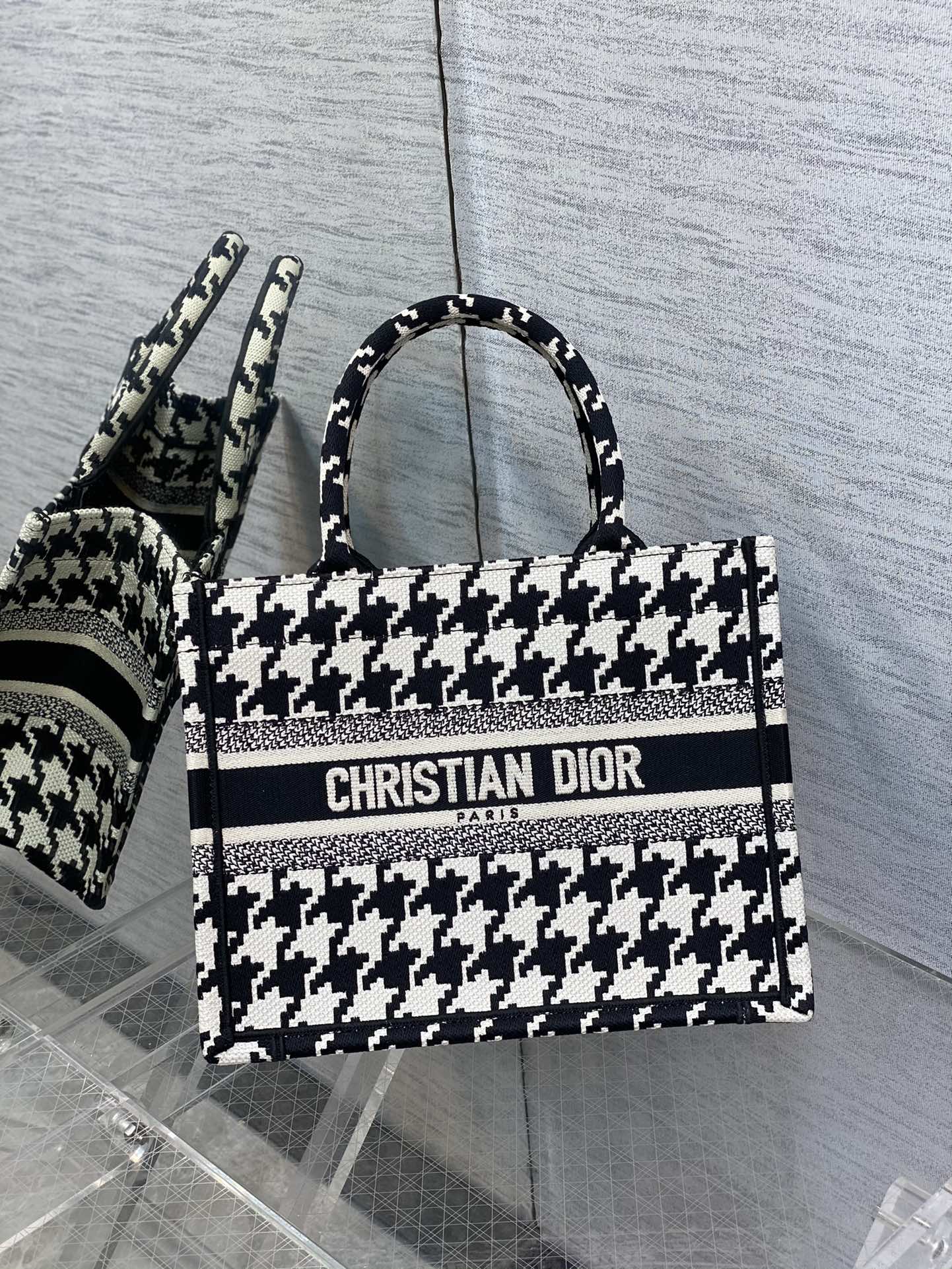 Diro Small Book Tote-26*8*22CM