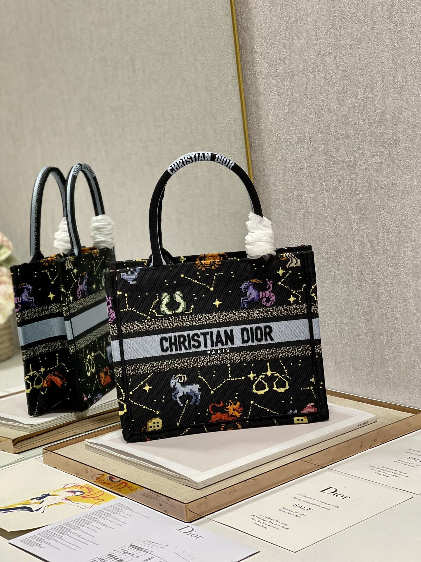Diro Small Book Tote-26*8*22CM Diro Small Book Tote-26*8*22CM