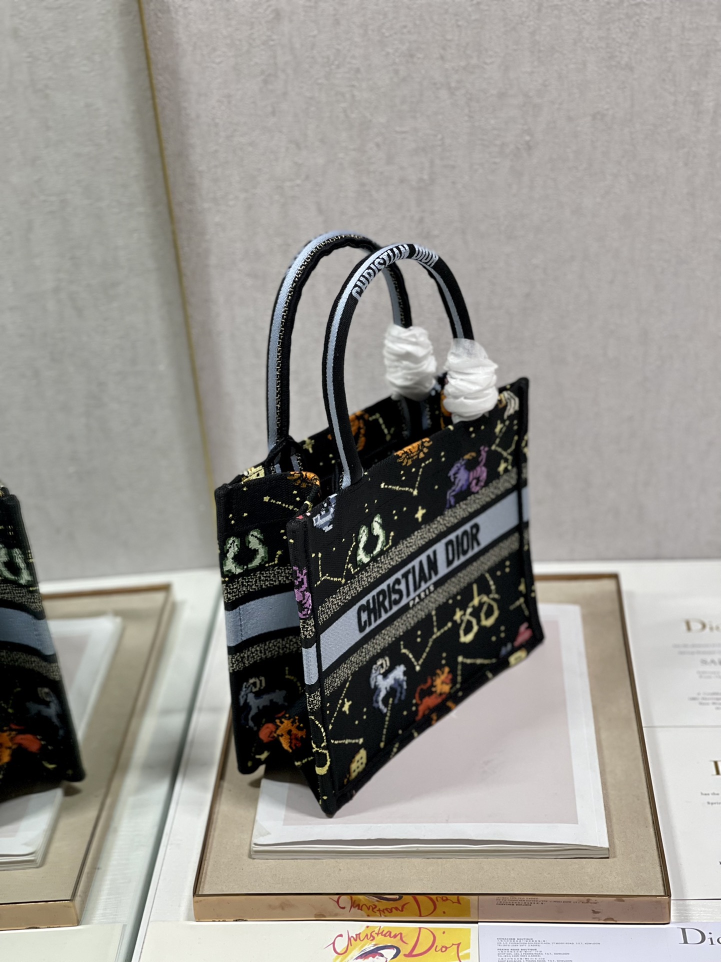 Diro Small Book Tote-26*8*22CM Diro Small Book Tote-26*8*22CM