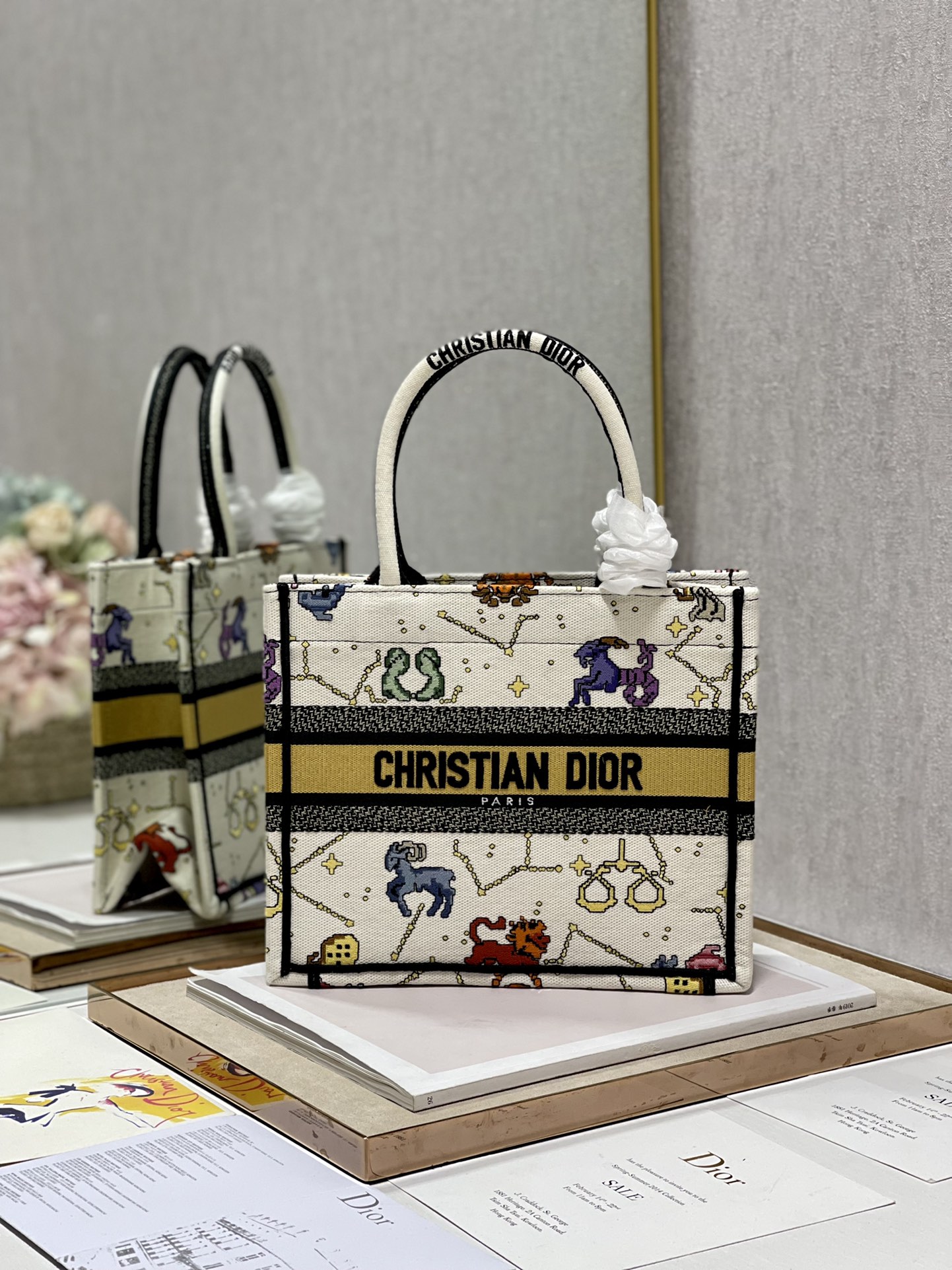 Diro Small Book Tote-26*8*22CM