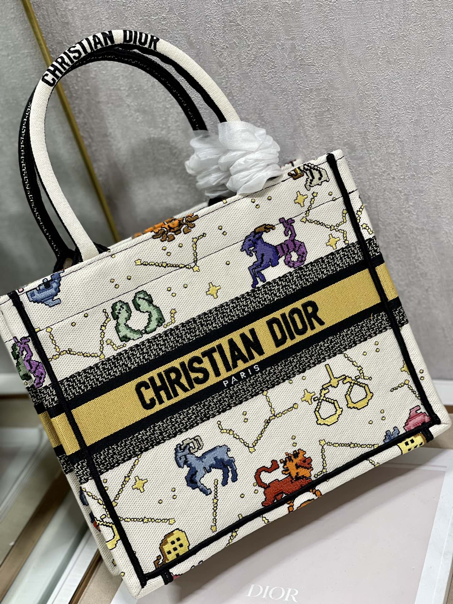 Diro Small Book Tote-26*8*22CM