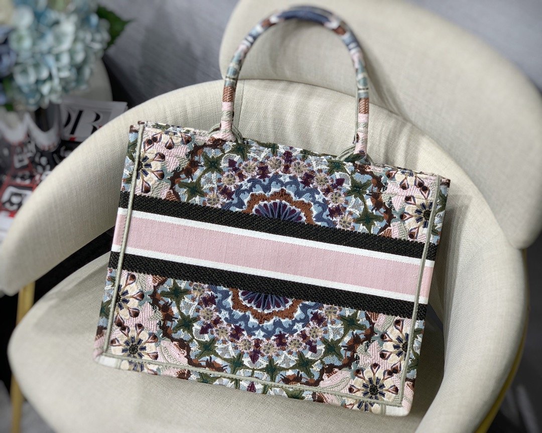 Diro Small Book Tote-36.5CM