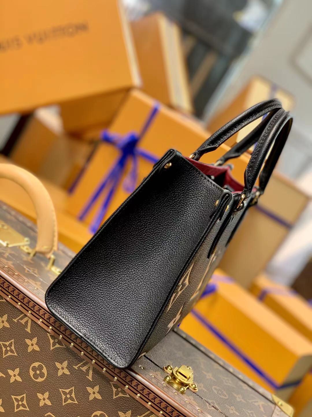 Louis Vuitton Onthego Handbag-28*11*19CM